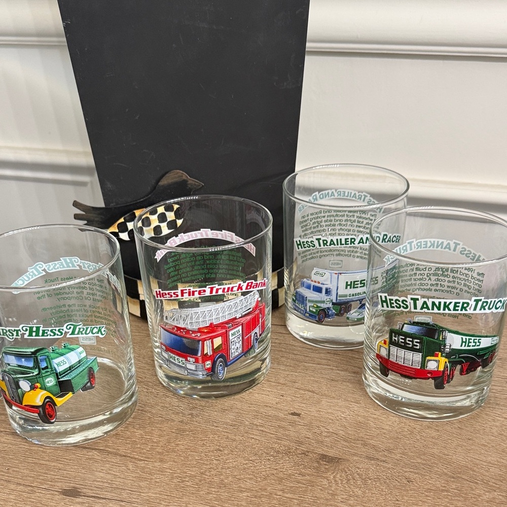 Hess Collectible Glass Set - Multicolor